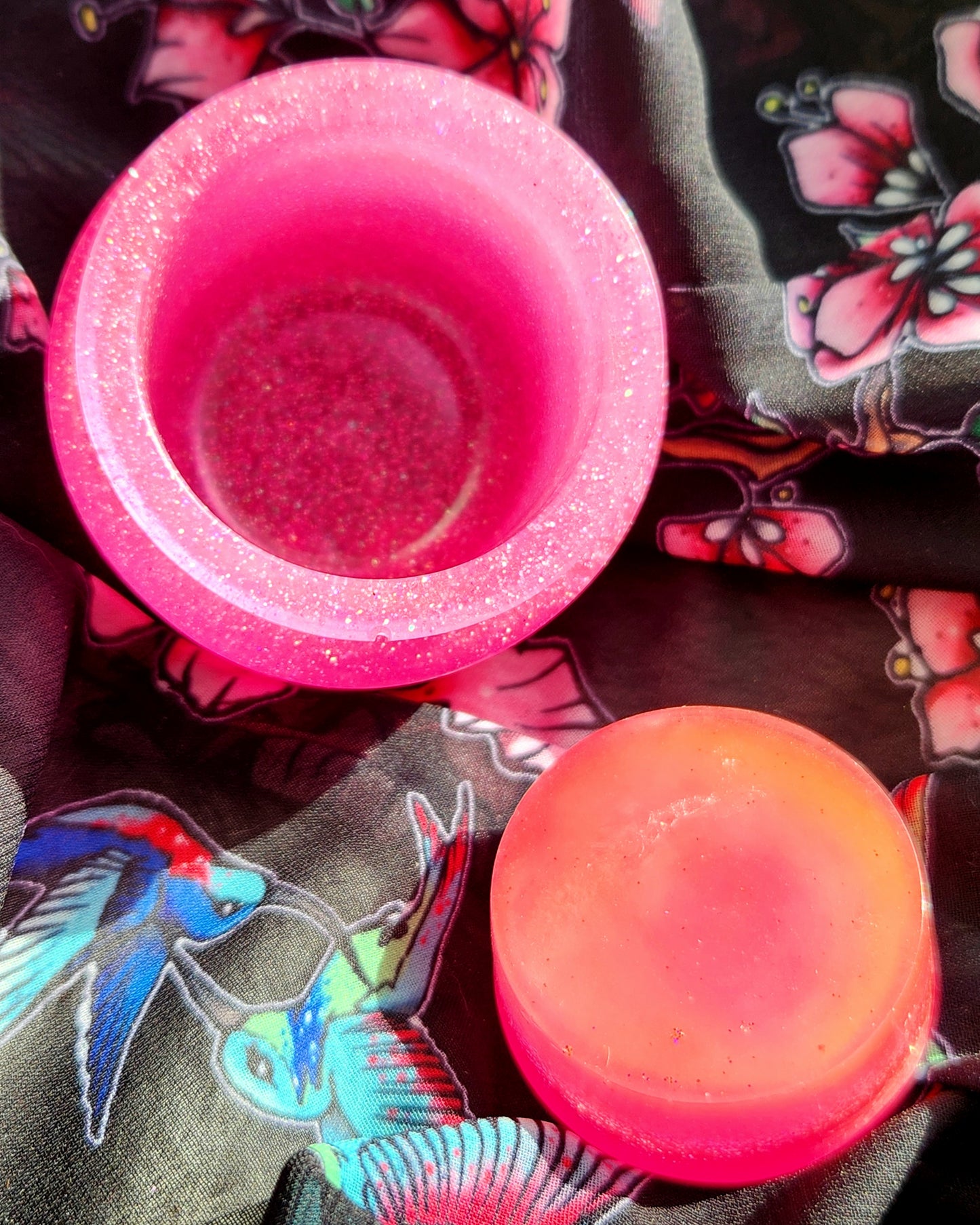 Mr. Meagle "Frog Finder" Jar/Keychain/Pin Set - Neon Rose Pink