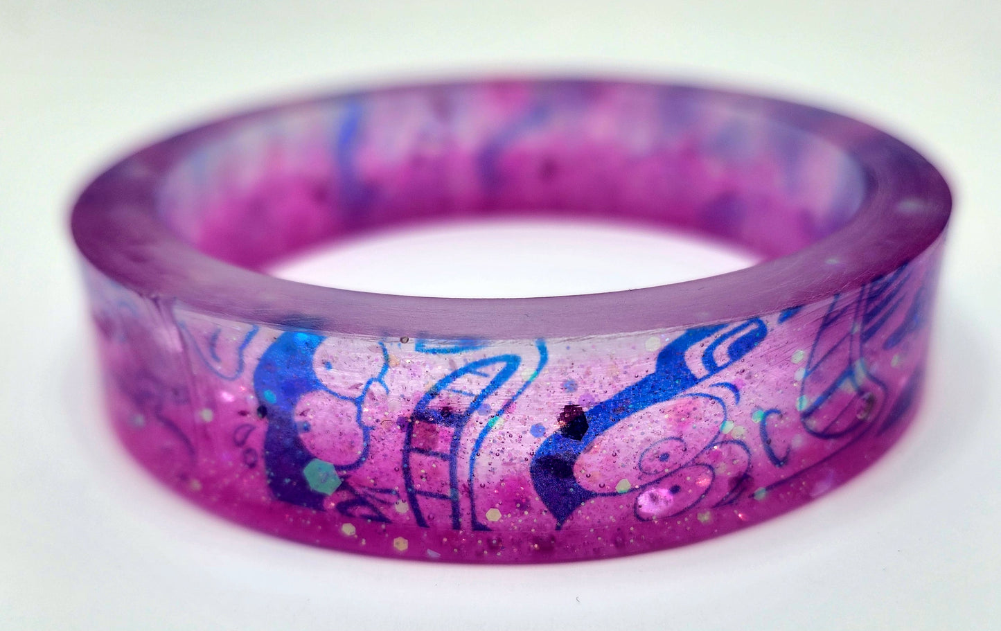 EEnE Pink Frosted "Inverted Dees" Bangle Bracelet