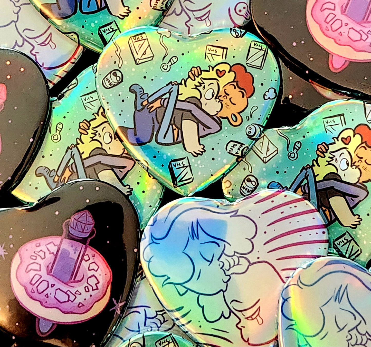 HEART BUTTONS & MAGNETS: SU "Lars & Sadie" HOLO HEART Buttons!