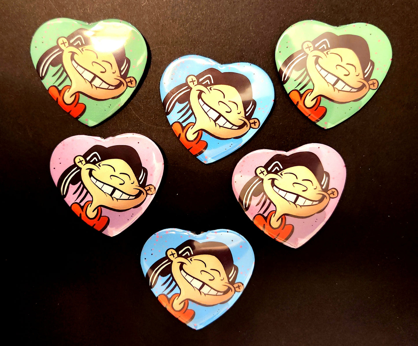 Buttons & Magnets: "Sweet Dee" Heart Buttons