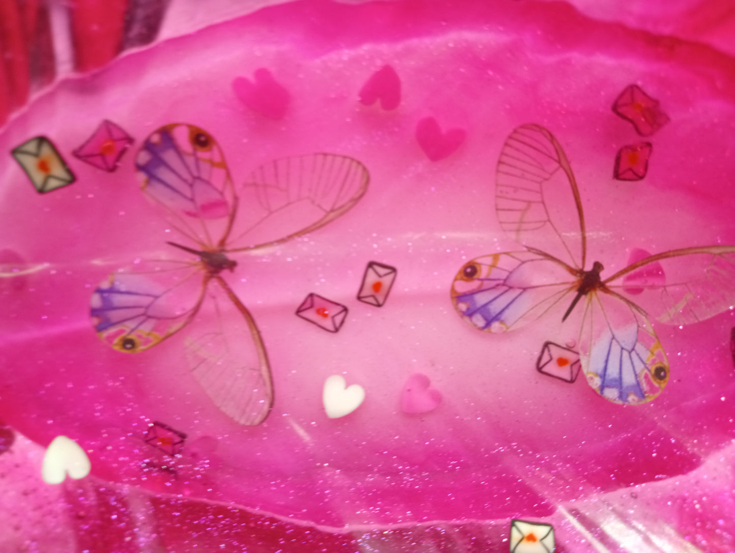 Valentine's Day "Love Bugs" Faux Butterflies - Dark Pink - Resin Leaf Tray