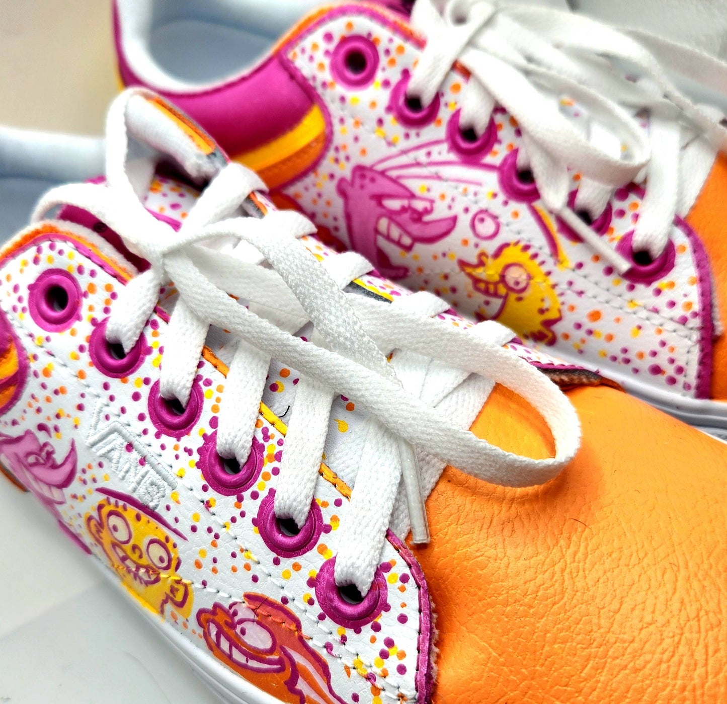 EEnE: 🌟 CUSTOM VANS 🌟  Choose Your Size