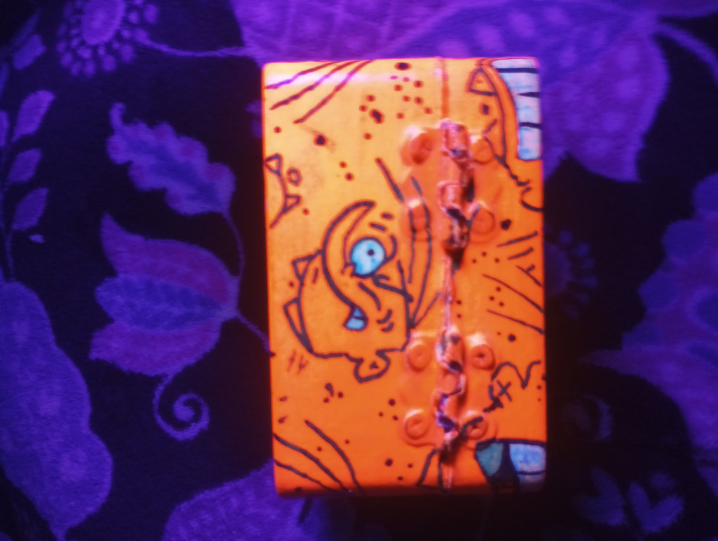 *SOLD* EEnE "Neon Orange Eddy" Keepsake Box